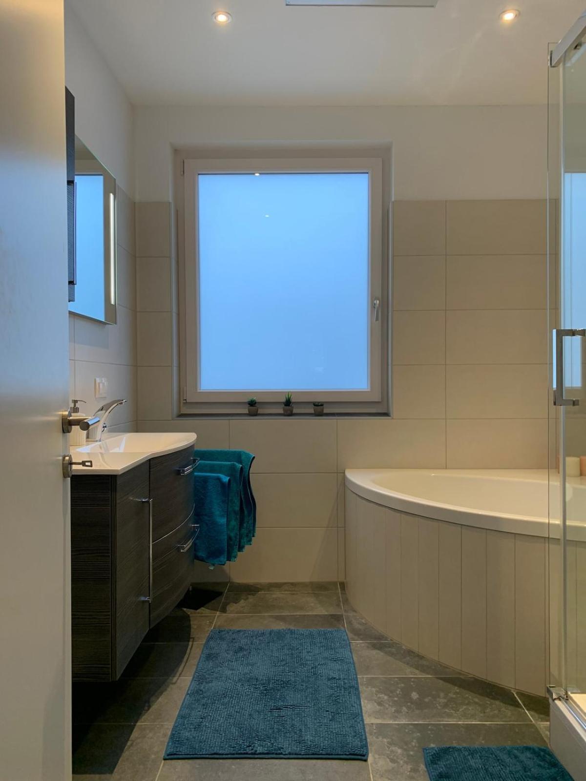 Urlaub-am-faaker-see-am-fusse-der-karawanken Villach